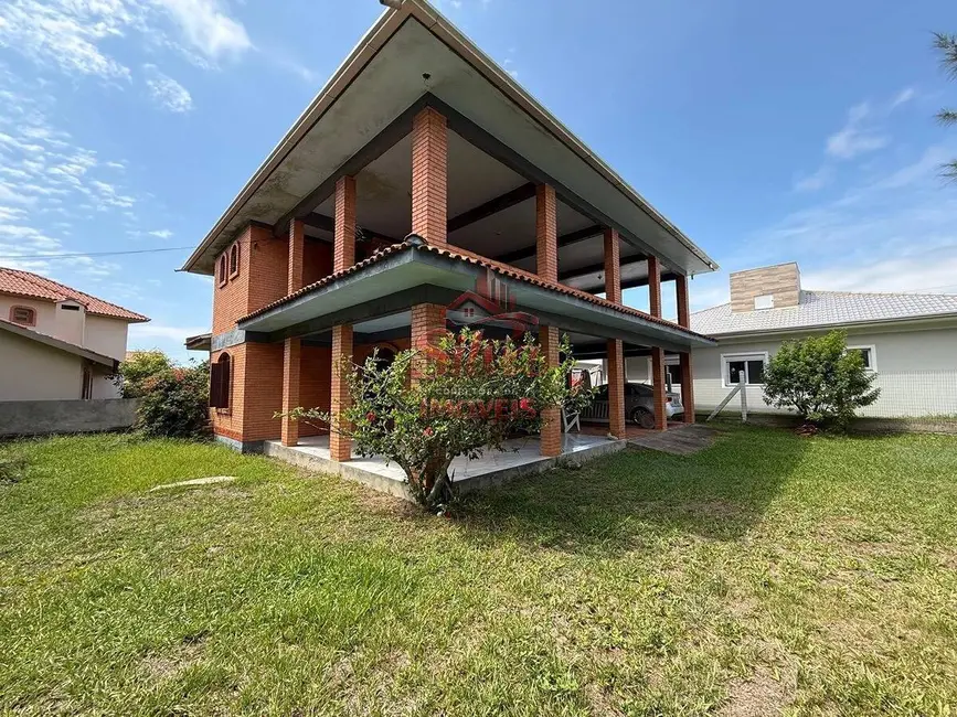 Foto 1 de Casa com 3 quartos à venda, 390m2 em Imbe - RS