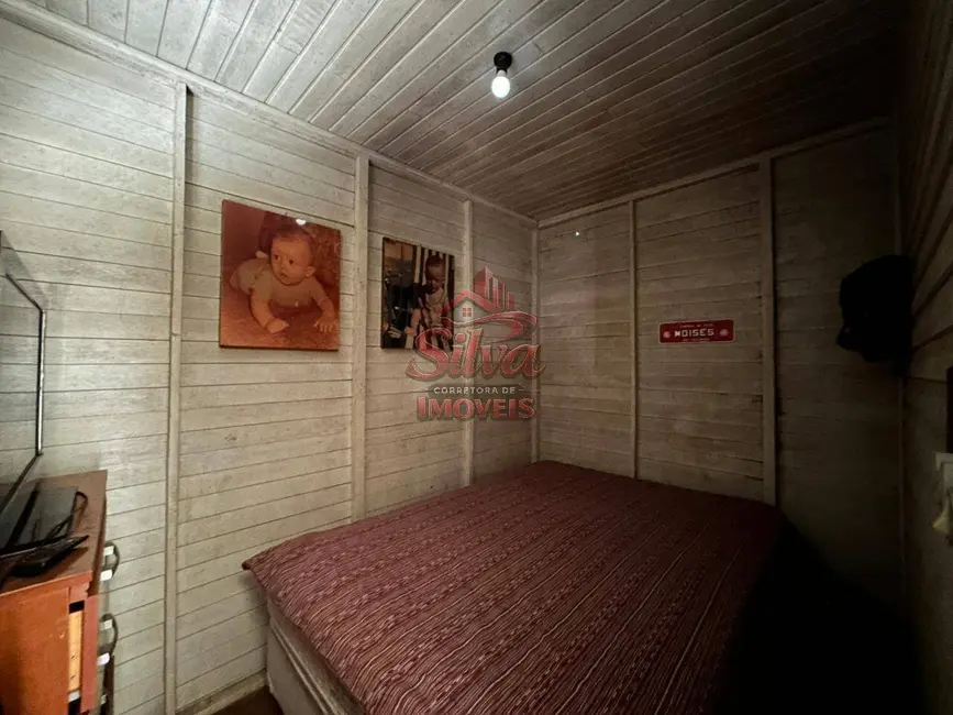 Foto 4 de Casa com 4 quartos à venda em Imbe - RS