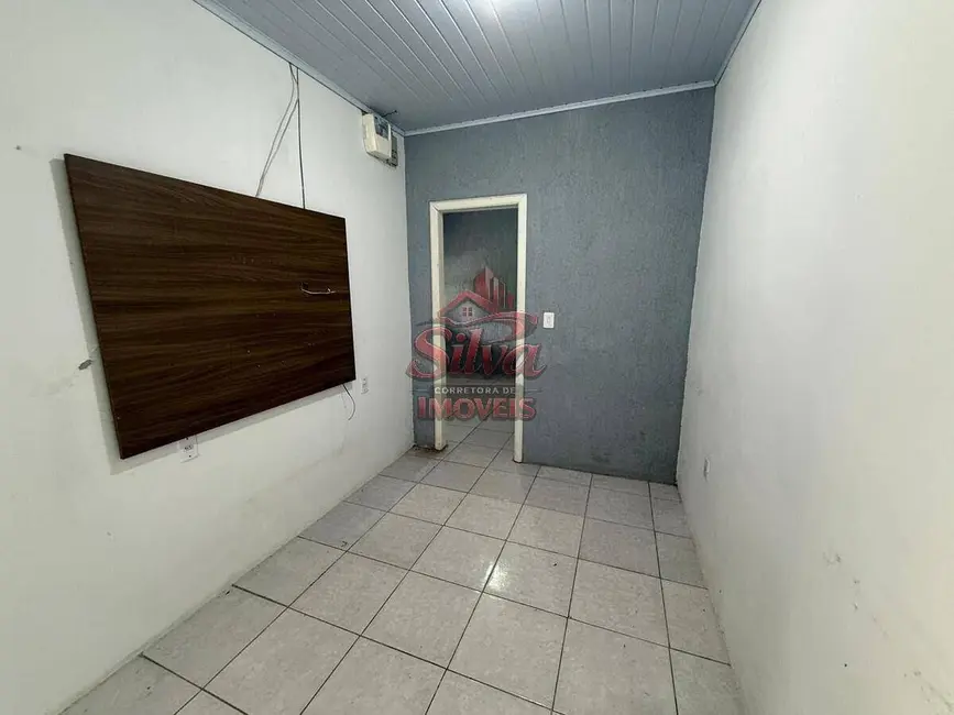 Foto 9 de Casa à venda, 300m2 em Imbe - RS