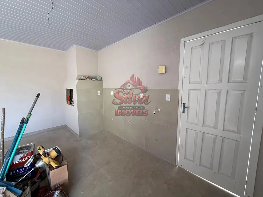 Foto 4 de Casa com 2 quartos à venda, 300m2 em Imbe - RS