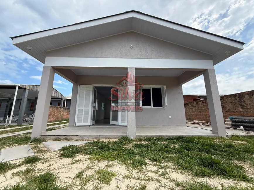 Foto 1 de Casa com 2 quartos à venda, 300m2 em Imbe - RS