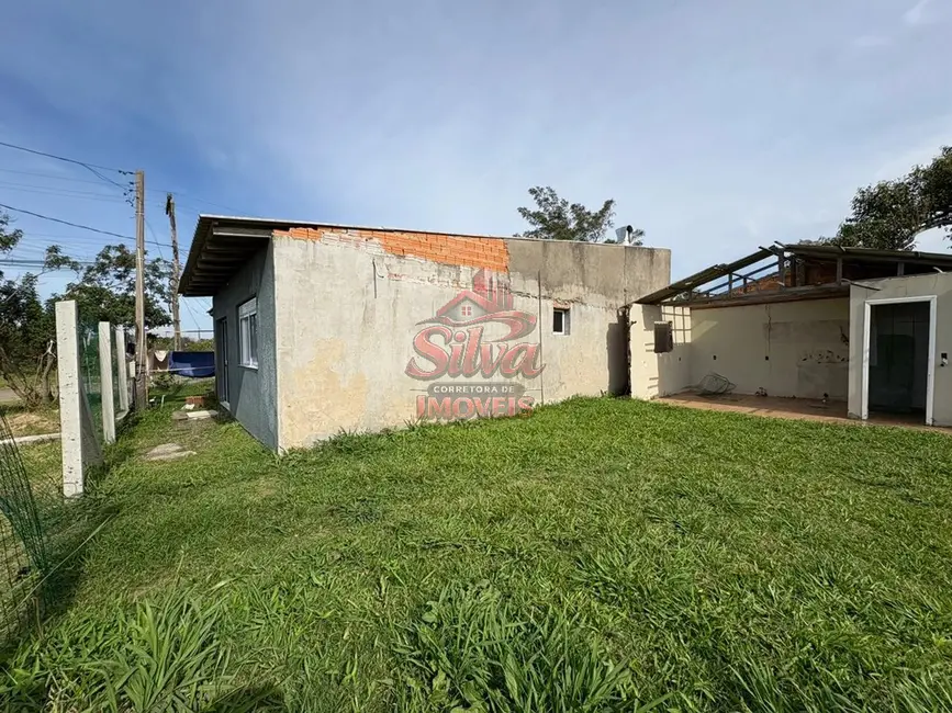 Foto 2 de Casa com 2 quartos à venda, 300m2 em Imbe - RS