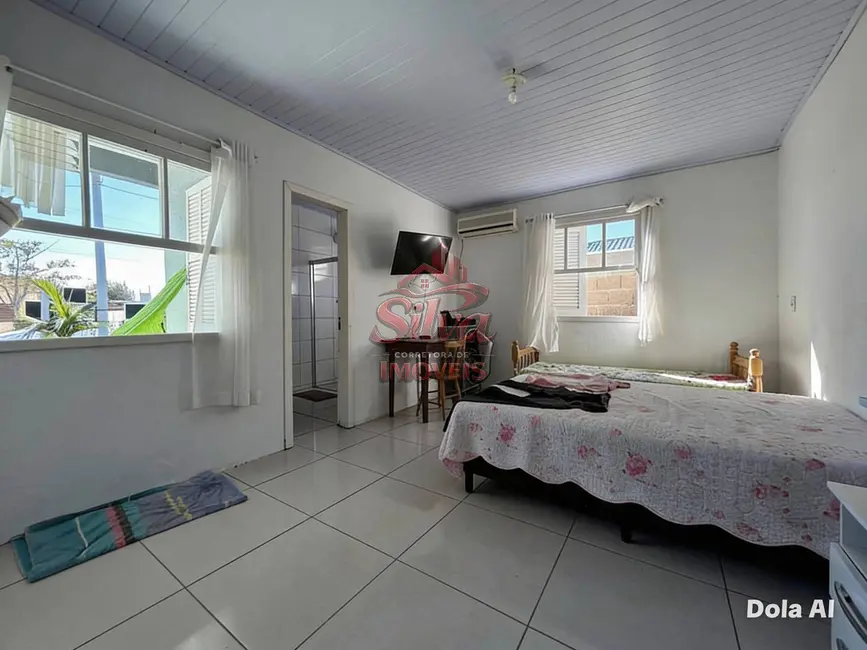 Foto 8 de Casa à venda, 300m2 em Imbe - RS