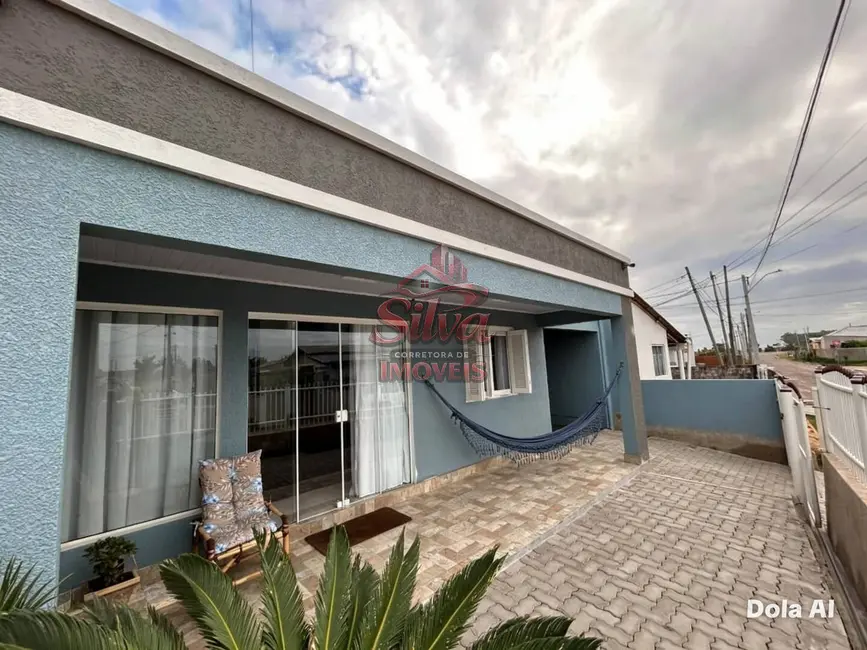 Foto 1 de Casa com 3 quartos à venda em Imbe - RS