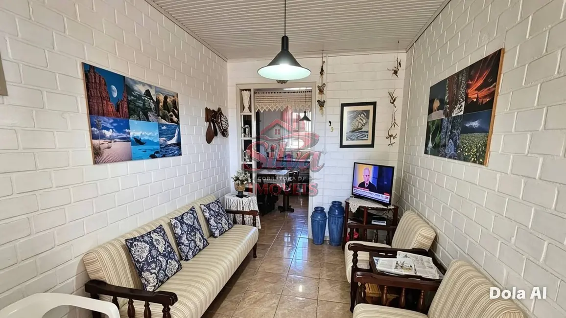 Foto 3 de Casa à venda, 300m2 em Imbe - RS