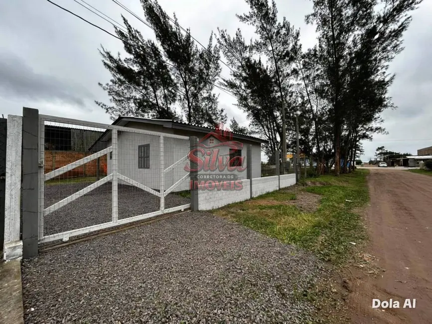 Foto 2 de Casa com 2 quartos à venda, 264m2 em Imbe - RS