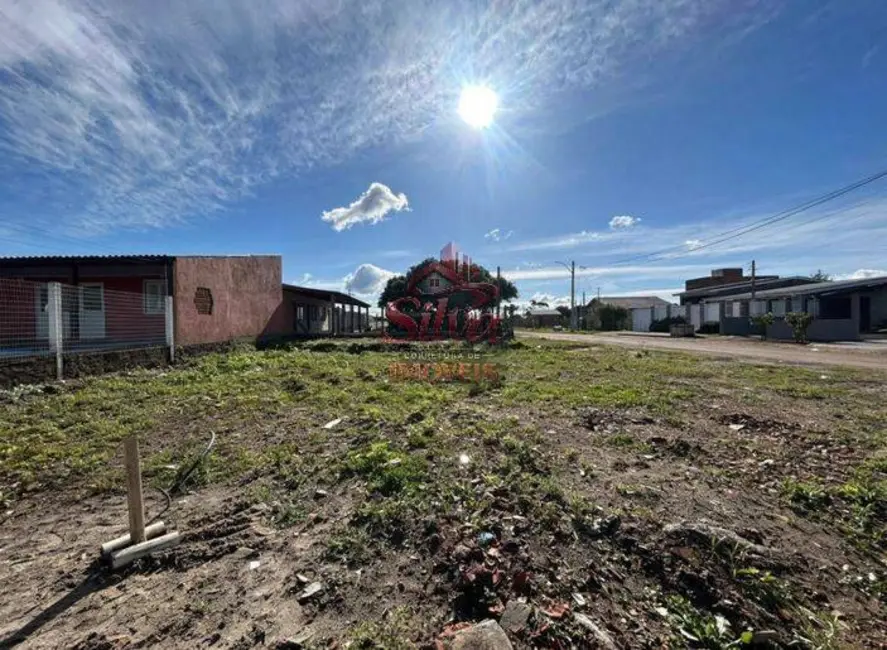 Foto 2 de Terreno / Lote à venda, 325m2 em Imbe - RS