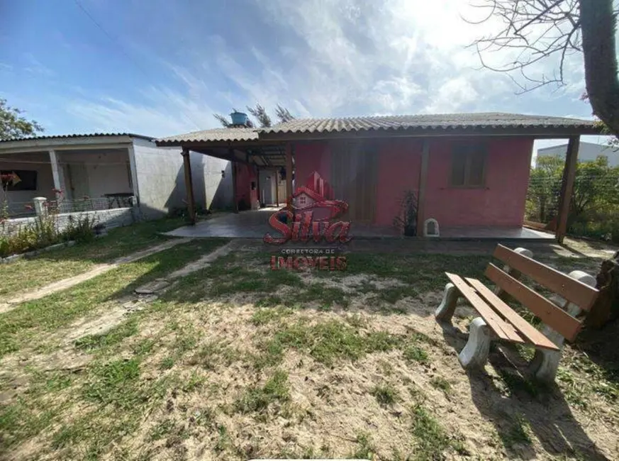 Foto 2 de Casa com 3 quartos à venda em Imbe - RS