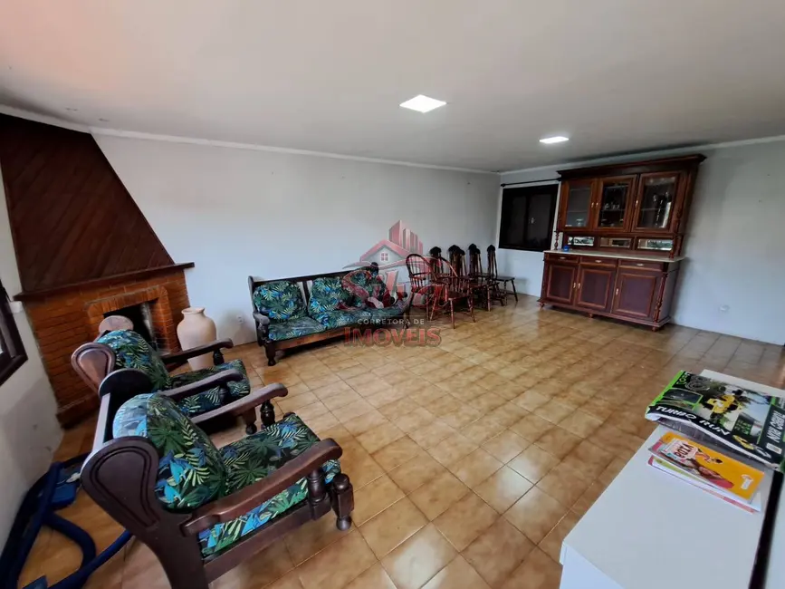 Foto 8 de Casa com 6 quartos à venda em Centro, Imbe - RS