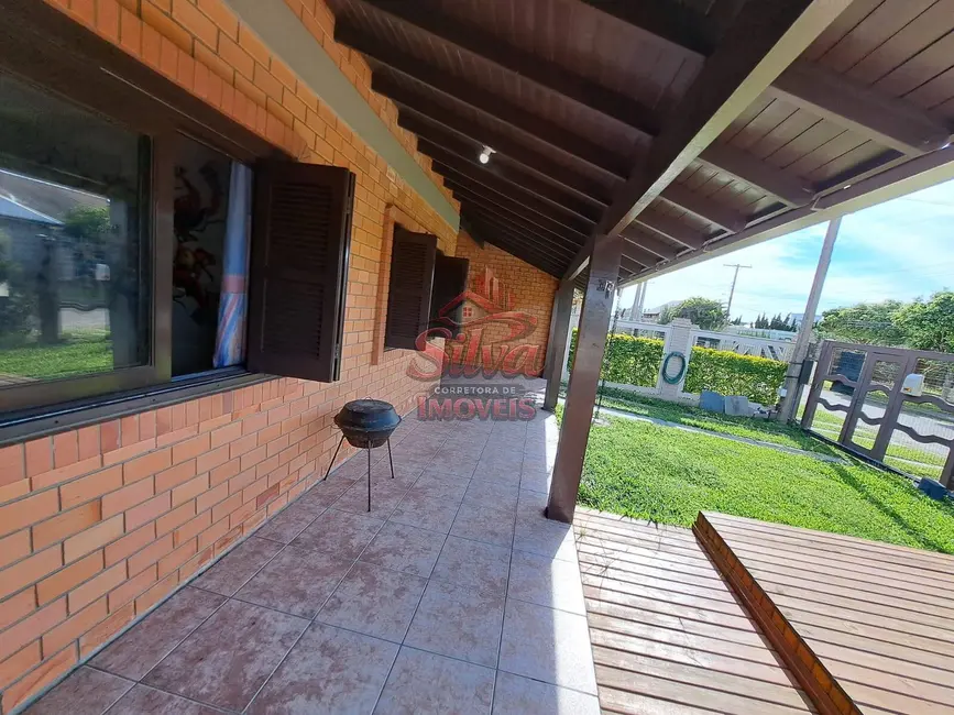 Foto 7 de Casa com 6 quartos à venda em Centro, Imbe - RS