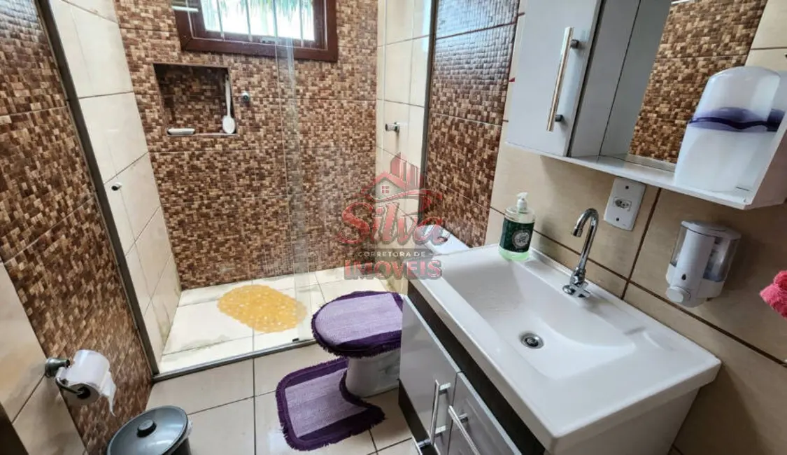 Foto 2 de Casa com 4 quartos à venda em Imbe - RS