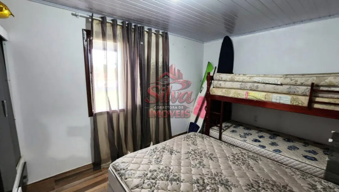 Foto 3 de Casa com 4 quartos à venda em Imbe - RS