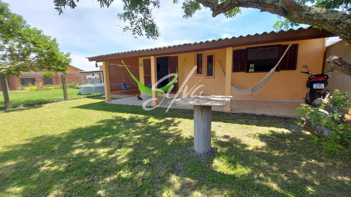 Foto 3 de Casa à venda, 300m2 em Imbe - RS