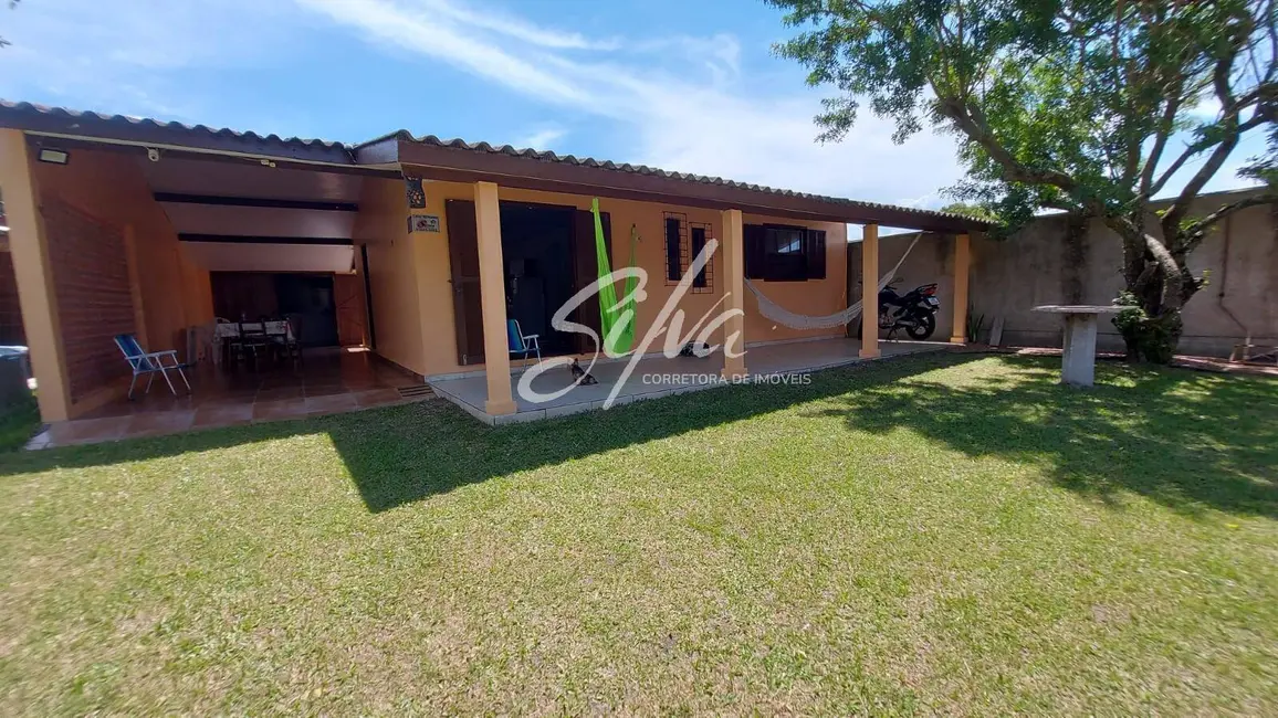 Foto 4 de Casa à venda, 300m2 em Imbe - RS