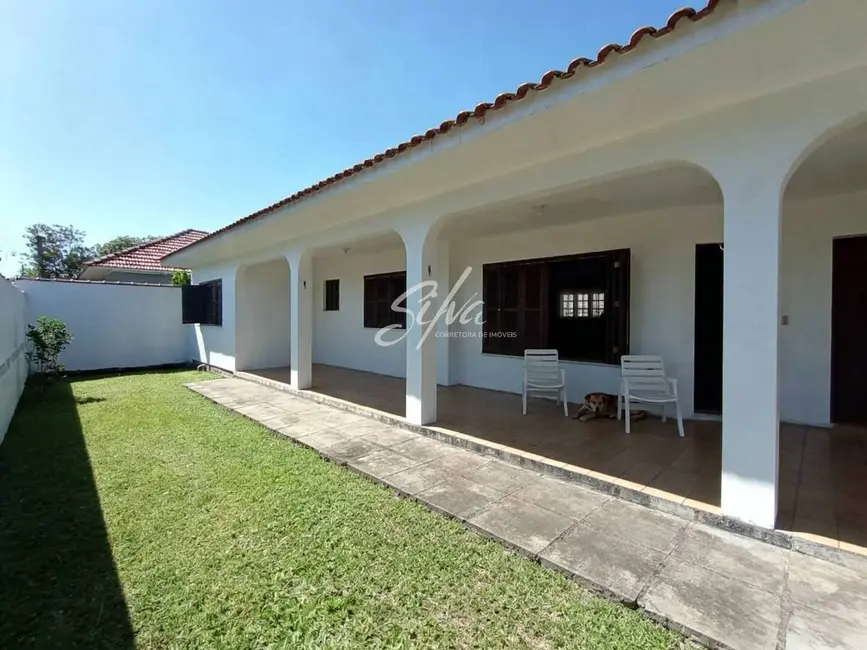 Foto 2 de Casa com 3 quartos à venda em Imbe - RS
