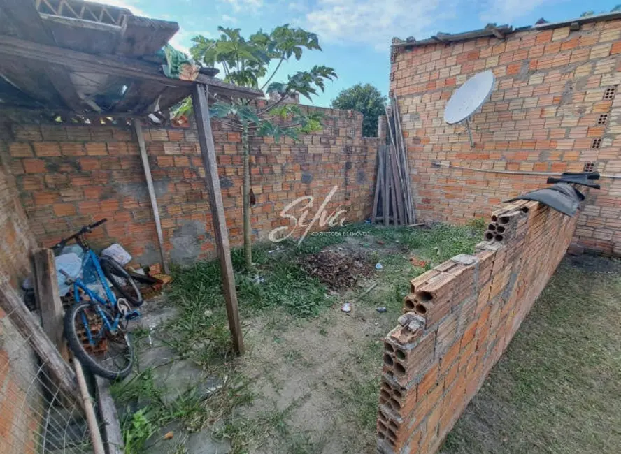 Foto 2 de Casa com 4 quartos à venda em Imbe - RS