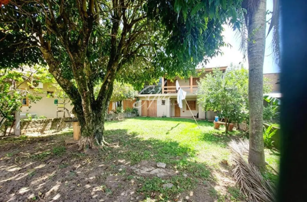 Foto 1 de Casa com 3 quartos à venda, 300m2 em Imbe - RS
