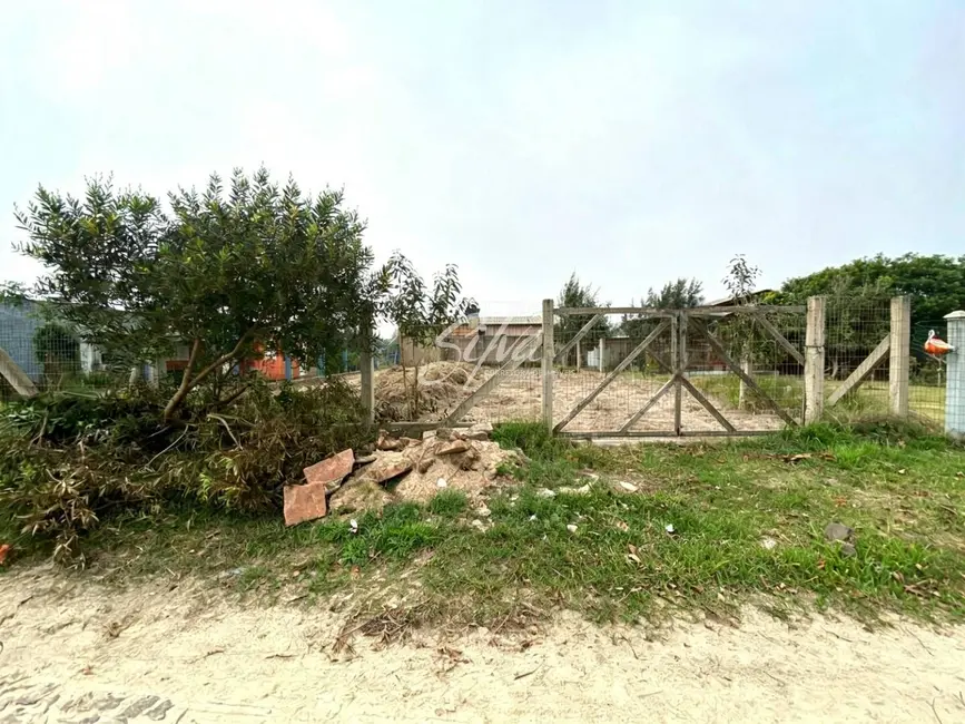 Foto 3 de Terreno / Lote à venda, 300m2 em Imbe - RS