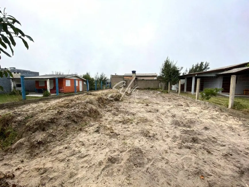 Foto 4 de Terreno / Lote à venda, 300m2 em Imbe - RS