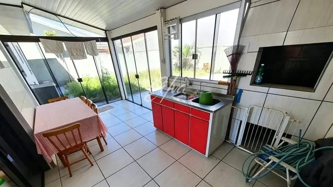 Foto 4 de Casa com 2 quartos à venda, 300m2 em Imbe - RS