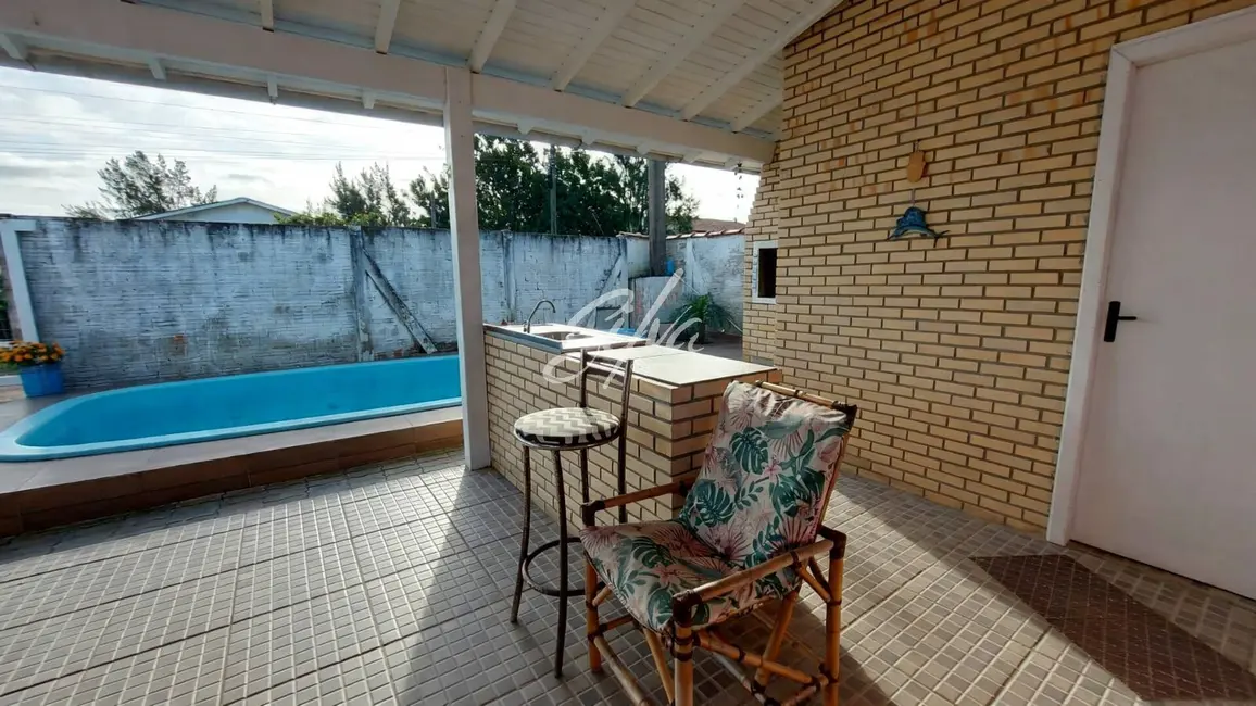 Foto 8 de Casa com 4 quartos à venda, 300m2 em Imbe - RS