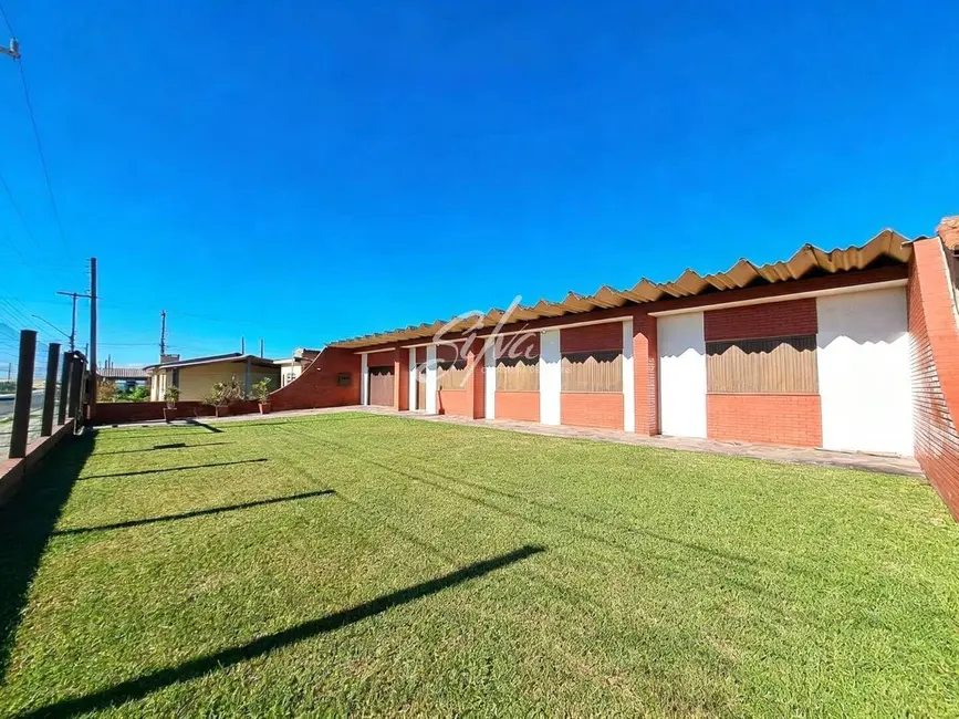 Foto 2 de Casa com 3 quartos à venda, 462m2 em Imbe - RS