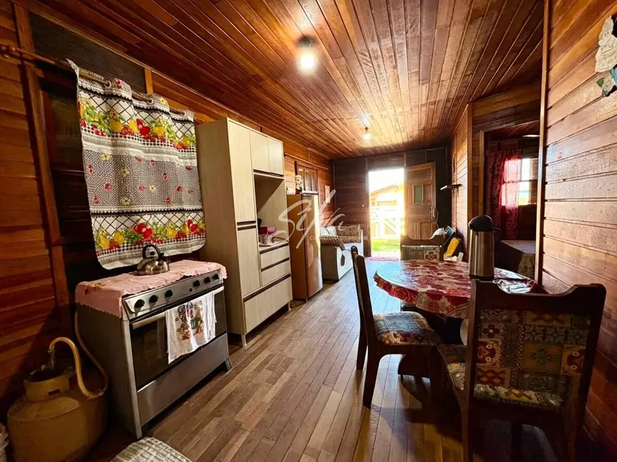 Foto 3 de Casa com 5 quartos à venda, 300m2 em Imbe - RS