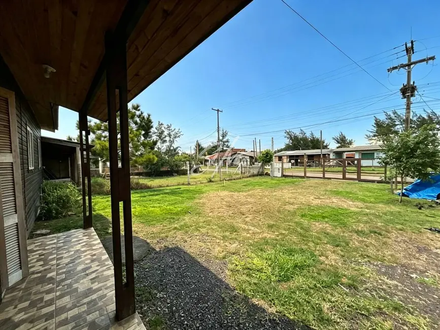 Foto 4 de Casa com 3 quartos à venda, 300m2 em Imbe - RS