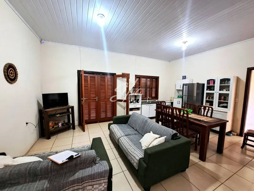 Foto 4 de Casa com 3 quartos à venda em Imbe - RS