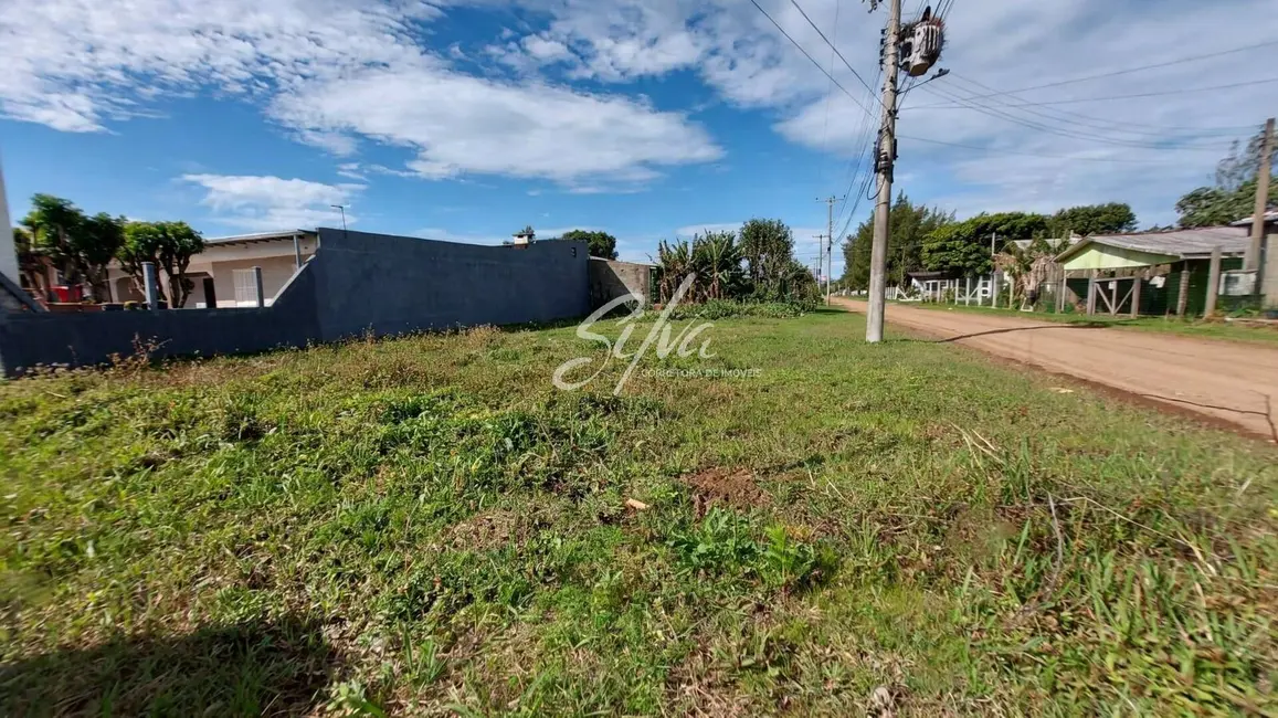 Foto 1 de Terreno / Lote à venda, 325m2 em Imbe - RS