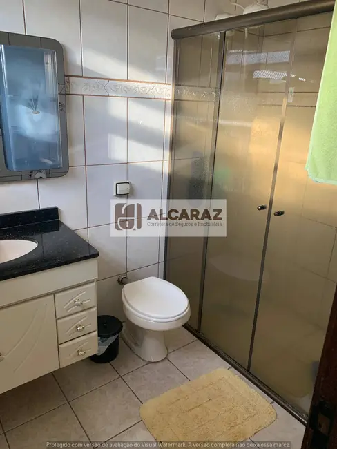 Casa com 3 quartos para alugar, 250m2 em Chácaras Rurais Santa Maria, Jacarei - SP - imagem 8 Foto 8 de Casa com 3 quartos para alugar, 250m2 em Chácaras Rurais Santa Maria, Jacarei - SP
