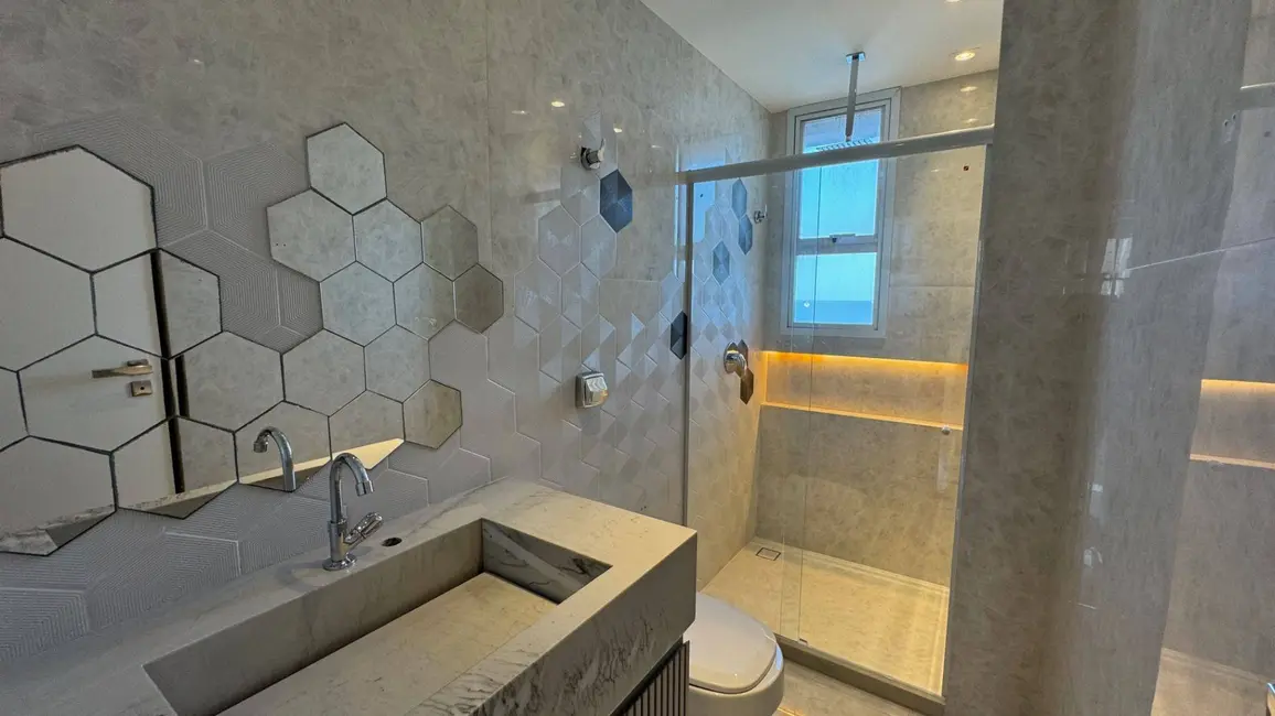 Cobertura com 5 quartos à venda, 580m2 em Praia de Itaparica, Vila Velha - ES - imagem 8 Foto 8 de Cobertura com 5 quartos à venda, 580m2 em Praia de Itaparica, Vila Velha - ES