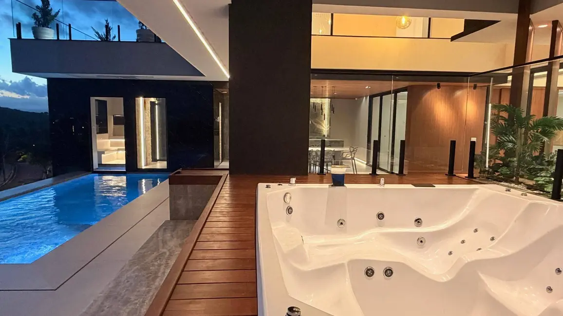 Casa de Condomínio com 5 quartos à venda, 598m2 em Santa Paula I, Vila Velha - ES - imagem 7 Foto 7 de Casa de Condomínio com 5 quartos à venda, 598m2 em Santa Paula I, Vila Velha - ES
