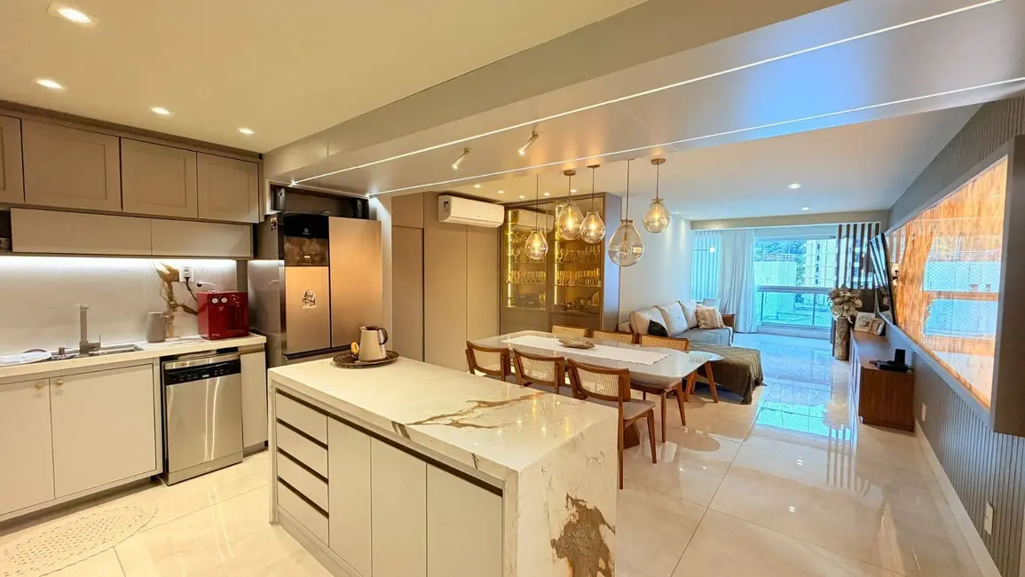 Foto 1 de Apartamento com 3 quartos à venda, 170m2 em Praia da Costa, Vila Velha - ES