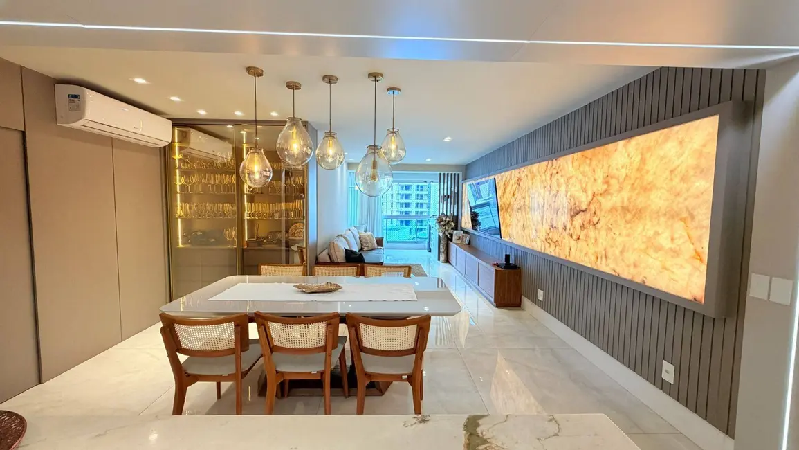Foto 2 de Apartamento com 3 quartos à venda, 170m2 em Praia da Costa, Vila Velha - ES