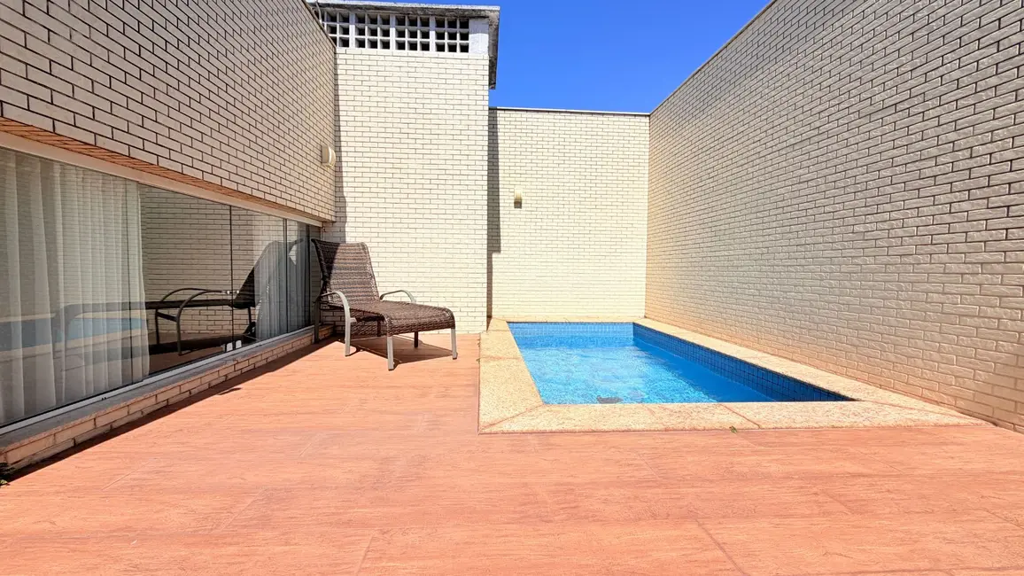 Cobertura com 3 quartos à venda, 260m2 em Praia de Itaparica, Vila Velha - ES - imagem 3 Foto 3 de Cobertura com 3 quartos à venda, 260m2 em Praia de Itaparica, Vila Velha - ES