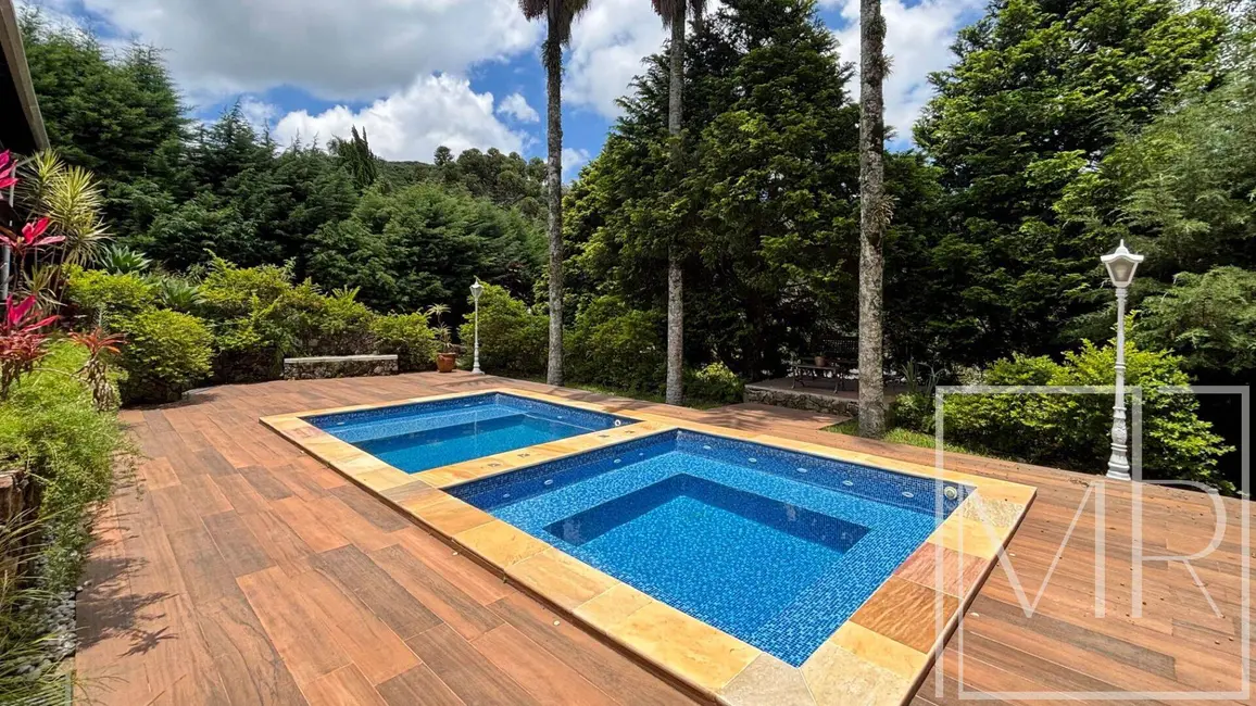 Foto 5 de Casa com 3 quartos à venda, 1550m2 em Portão, Atibaia - SP