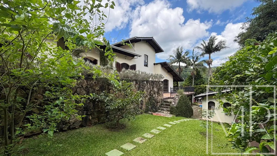 Foto 3 de Casa com 3 quartos à venda, 1550m2 em Portão, Atibaia - SP