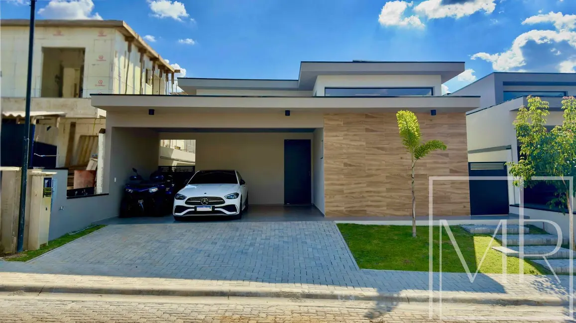 Foto 1 de Casa com 3 quartos à venda, 360m2 em San Fernando Valley, Atibaia - SP