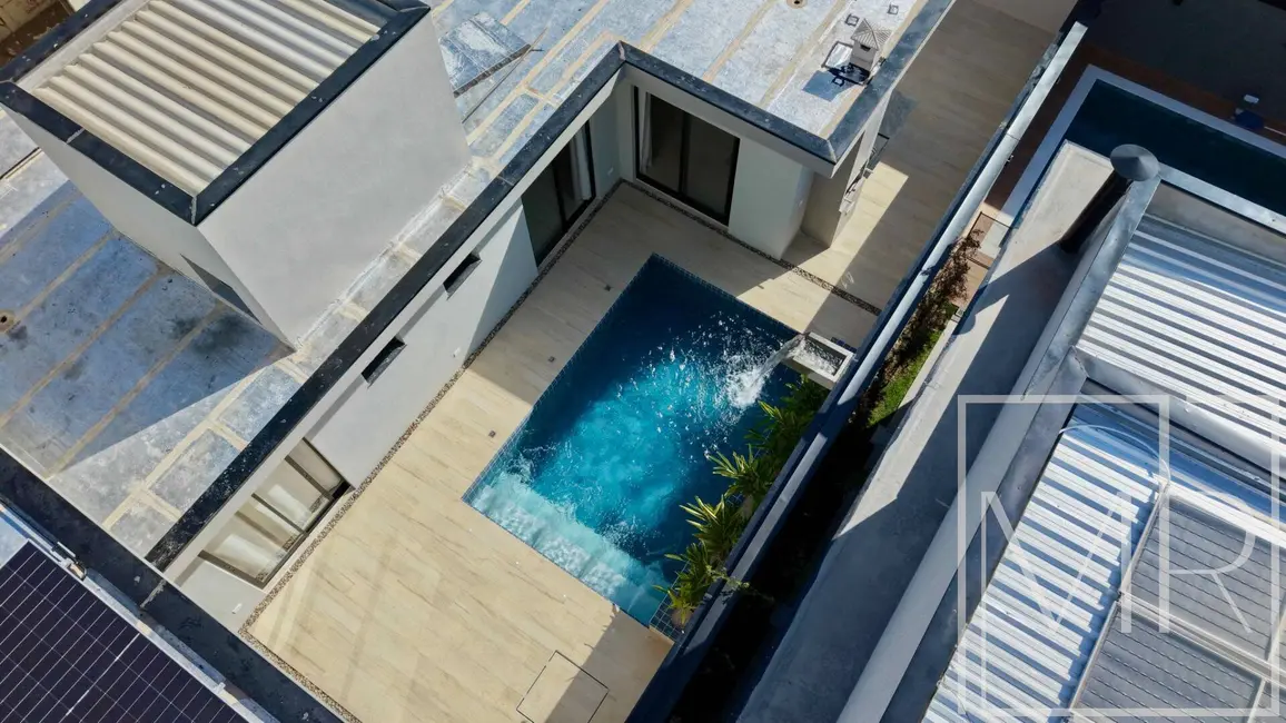 Foto 2 de Casa com 3 quartos à venda, 360m2 em San Fernando Valley, Atibaia - SP