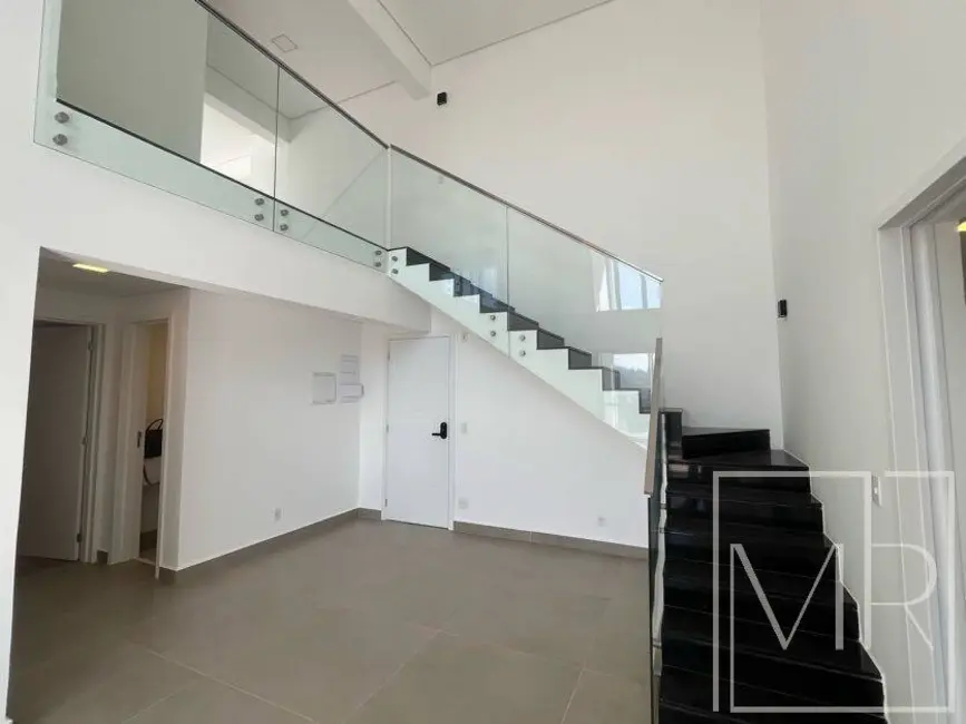 Foto 2 de Cobertura com 3 quartos à venda, 307m2 em Vila Helena, Atibaia - SP