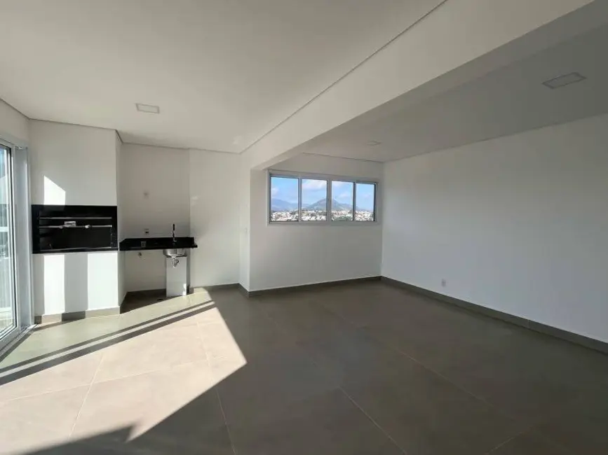 Foto 4 de Cobertura com 3 quartos à venda, 307m2 em Vila Helena, Atibaia - SP