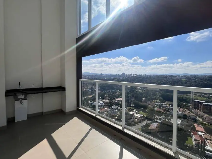 Foto 1 de Cobertura com 3 quartos à venda, 307m2 em Vila Helena, Atibaia - SP