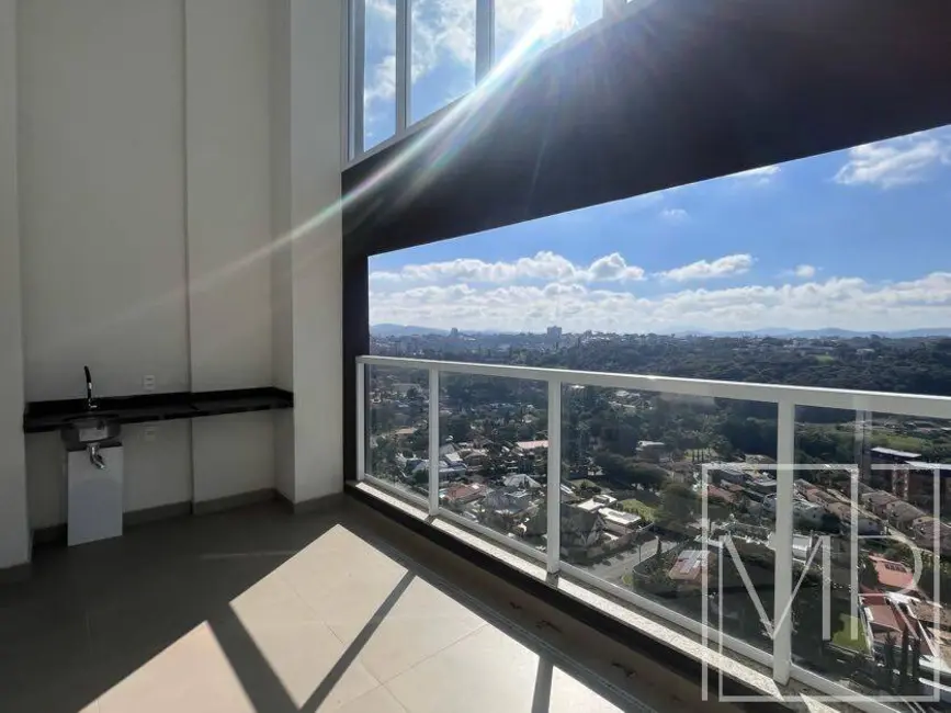 Foto 1 de Cobertura com 3 quartos à venda, 307m2 em Vila Helena, Atibaia - SP