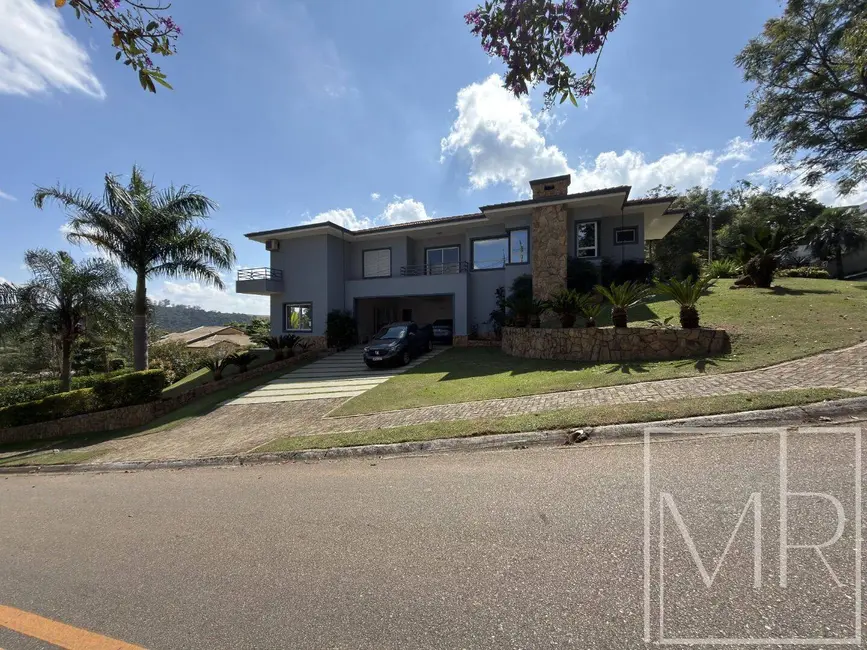 Casa de Condomínio com 3 quartos à venda, 840m2 em Atibaia Belvedere, Atibaia - SP - imagem 4 Foto 4 de Casa de Condomínio com 3 quartos à venda, 840m2 em Atibaia Belvedere, Atibaia - SP