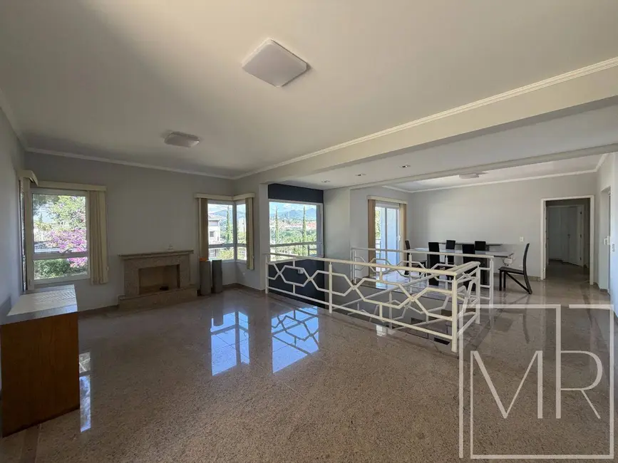 Casa de Condomínio com 3 quartos à venda, 840m2 em Atibaia Belvedere, Atibaia - SP - imagem 8 Foto 8 de Casa de Condomínio com 3 quartos à venda, 840m2 em Atibaia Belvedere, Atibaia - SP