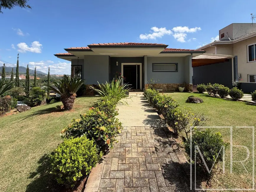 Casa de Condomínio com 3 quartos à venda, 840m2 em Atibaia Belvedere, Atibaia - SP - imagem 2 Foto 2 de Casa de Condomínio com 3 quartos à venda, 840m2 em Atibaia Belvedere, Atibaia - SP