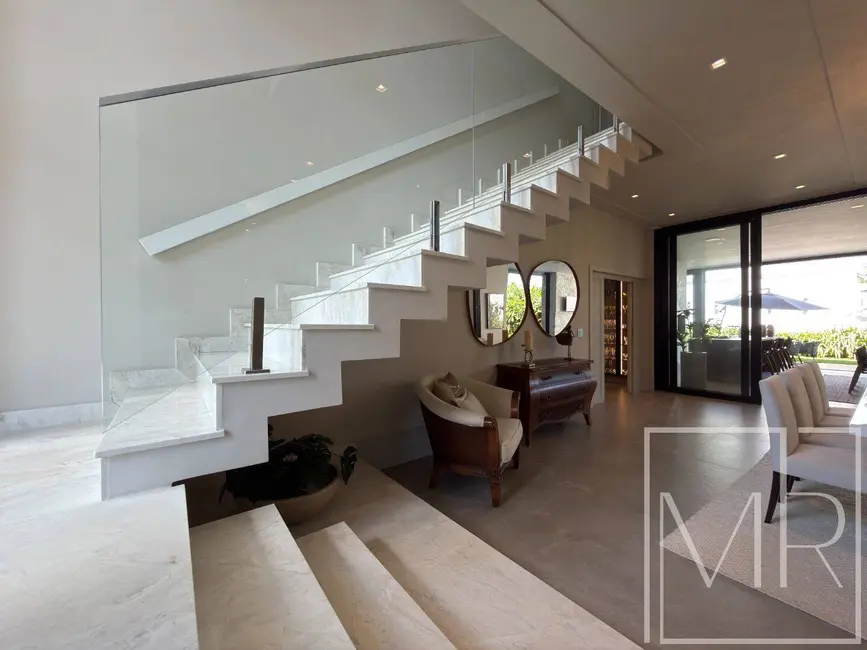Casa com 5 quartos à venda, 800m2 em Atibaia Jardim, Atibaia - SP - imagem 8 Foto 8 de Casa com 5 quartos à venda, 800m2 em Atibaia Jardim, Atibaia - SP