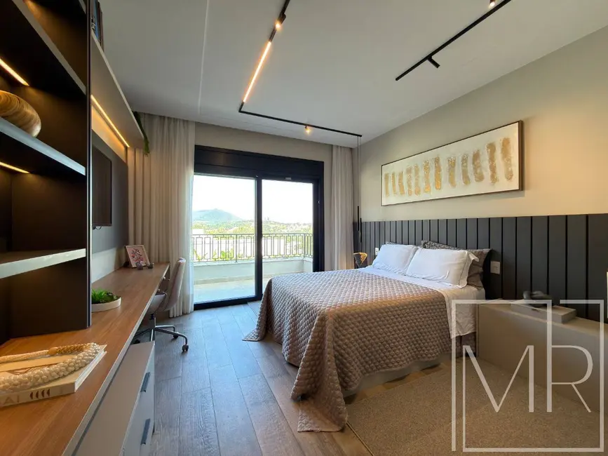 Casa com 5 quartos à venda, 800m2 em Atibaia Jardim, Atibaia - SP - imagem 9 Foto 9 de Casa com 5 quartos à venda, 800m2 em Atibaia Jardim, Atibaia - SP