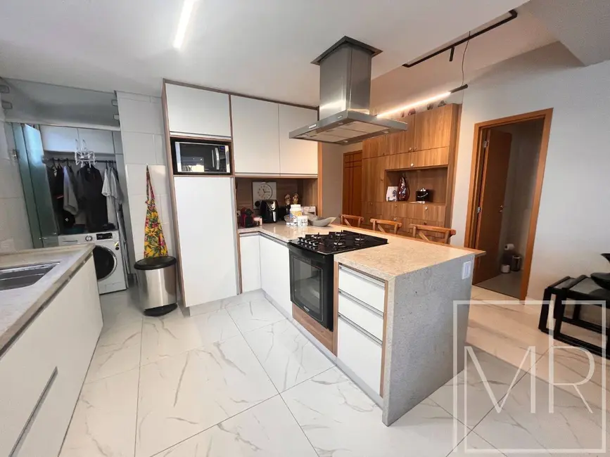 Foto 2 de Apartamento com 2 quartos à venda, 90m2 em Jardim Maristela, Atibaia - SP